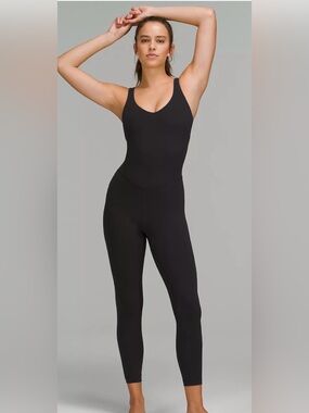 Black Women's Sleeveless Jumpsuit